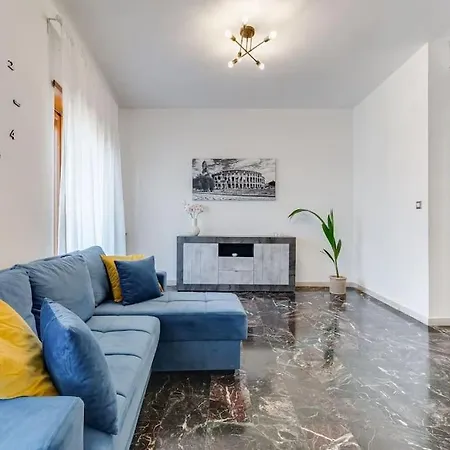 Ln Maison